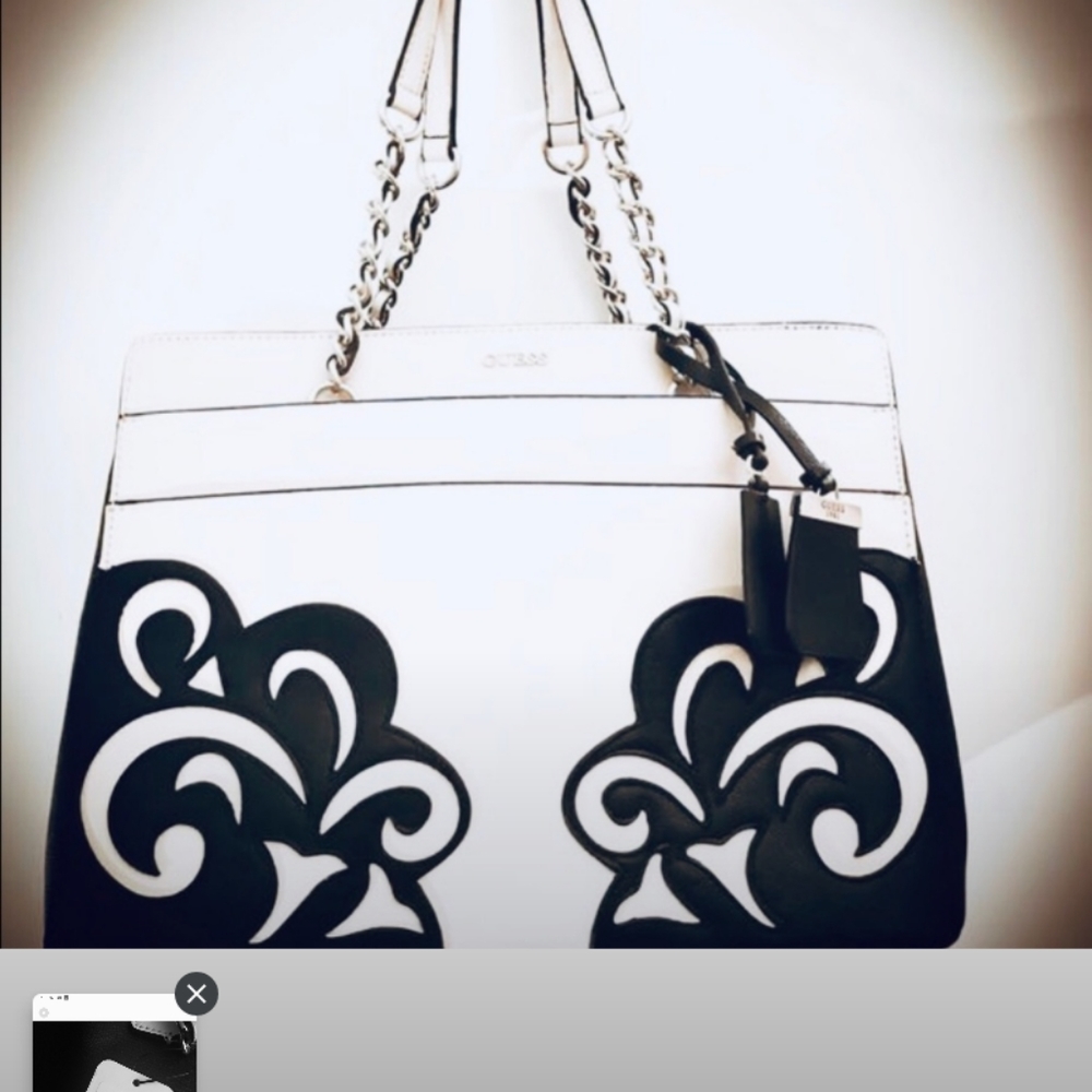 Guess purse